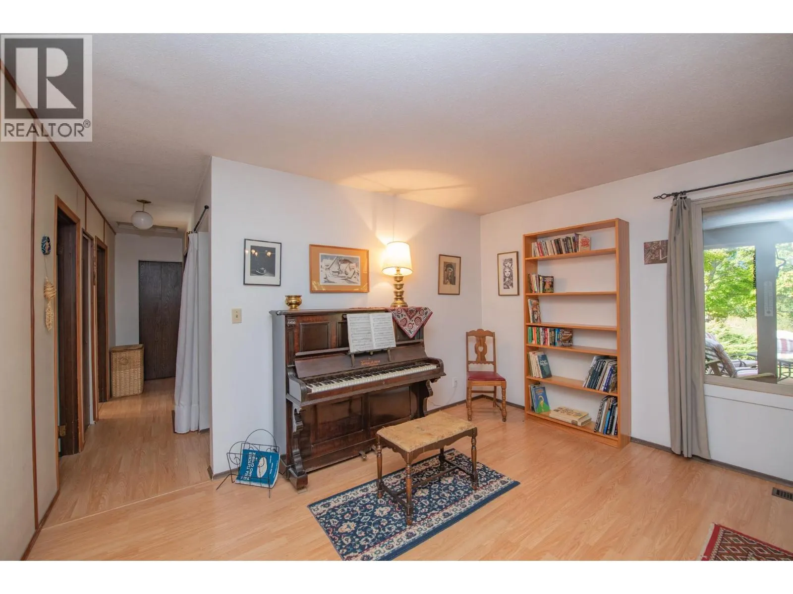 3144 Creighton Valley Road