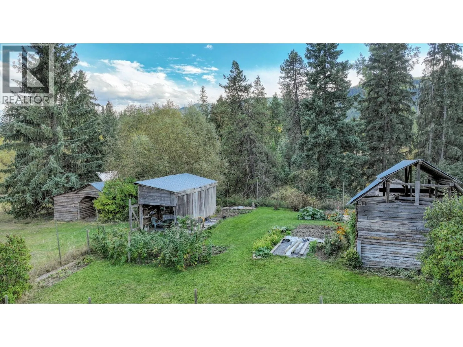 3144 Creighton Valley Road