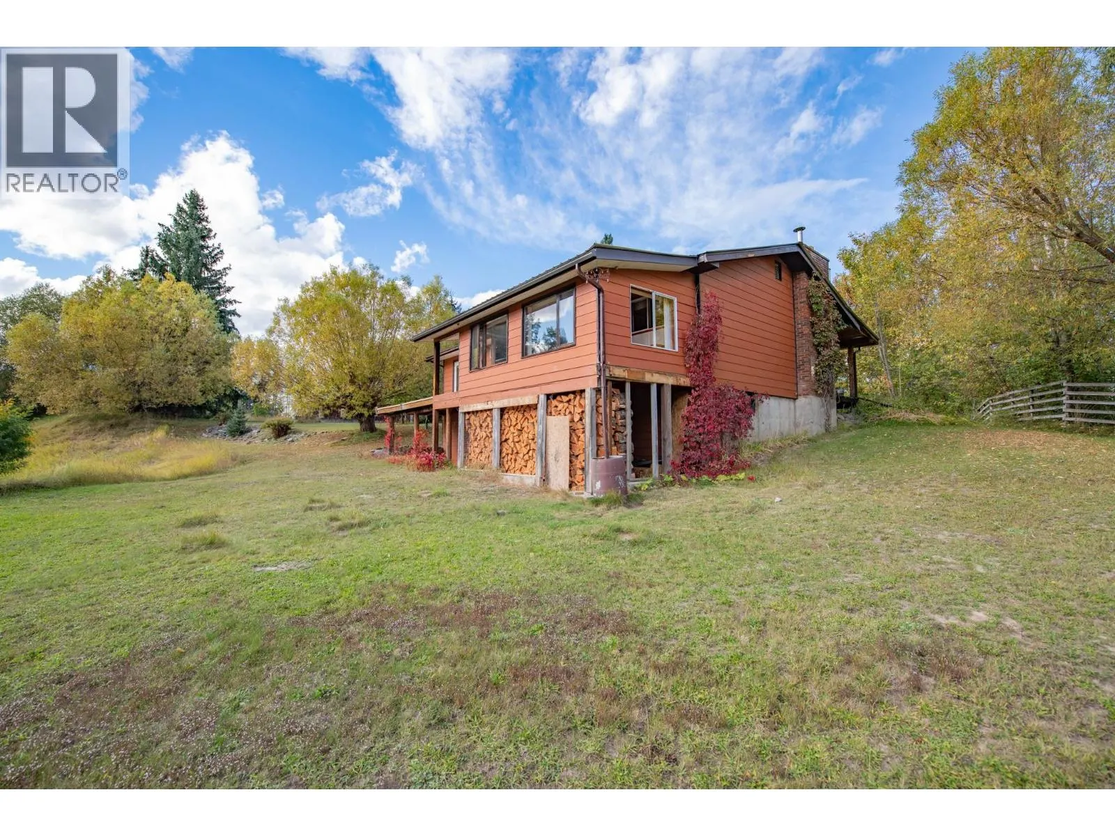 3144 Creighton Valley Road