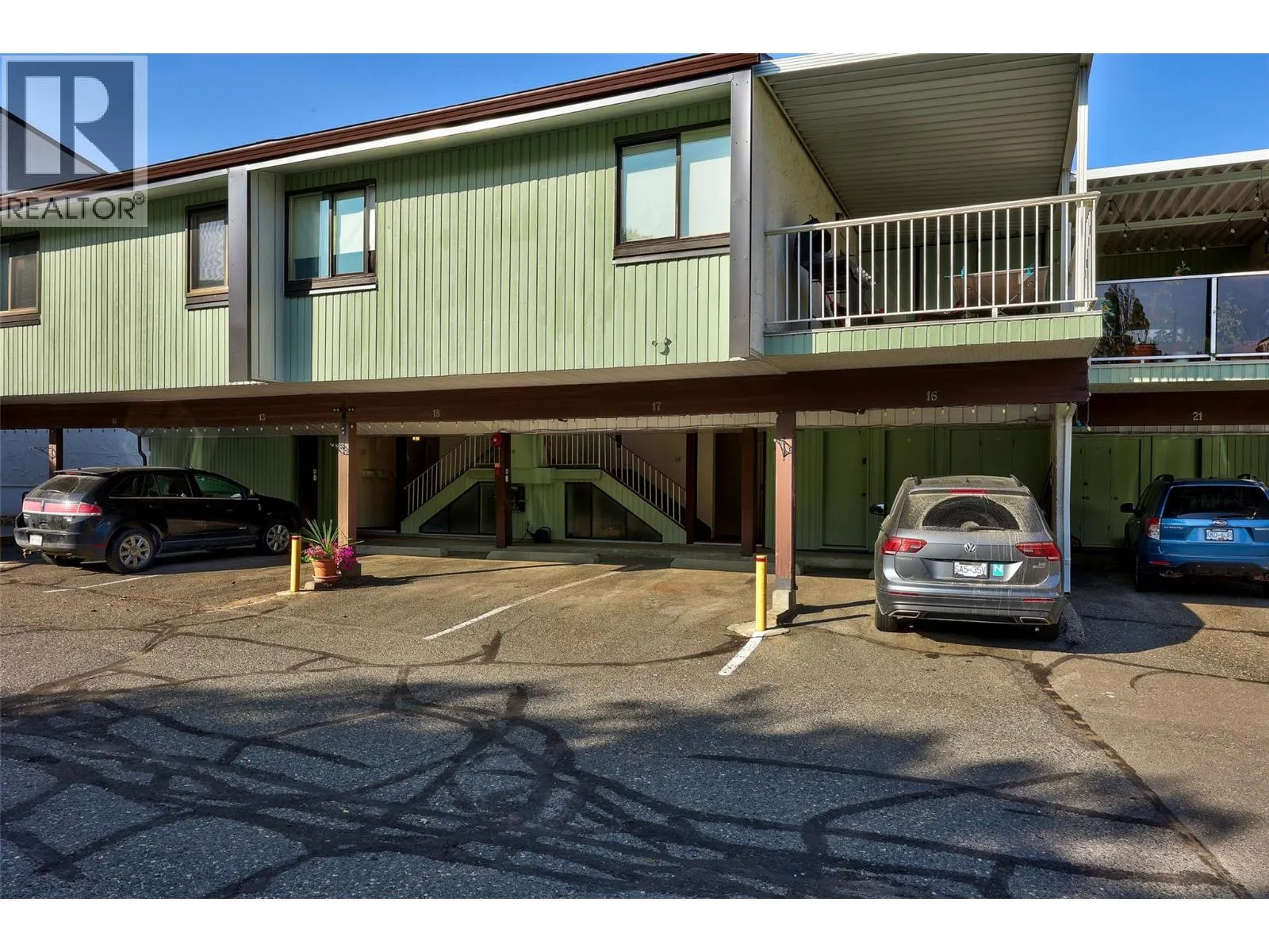 137 MCGILL Road Unit# 17