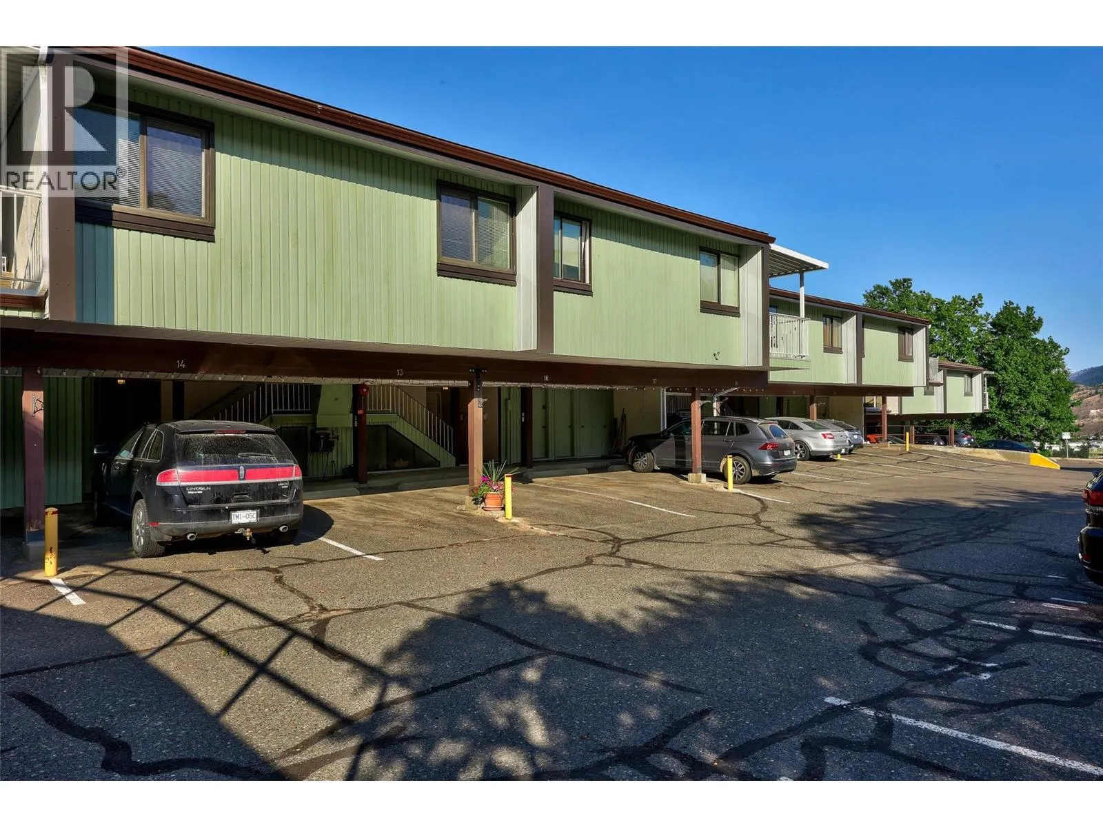 137 MCGILL Road Unit# 17