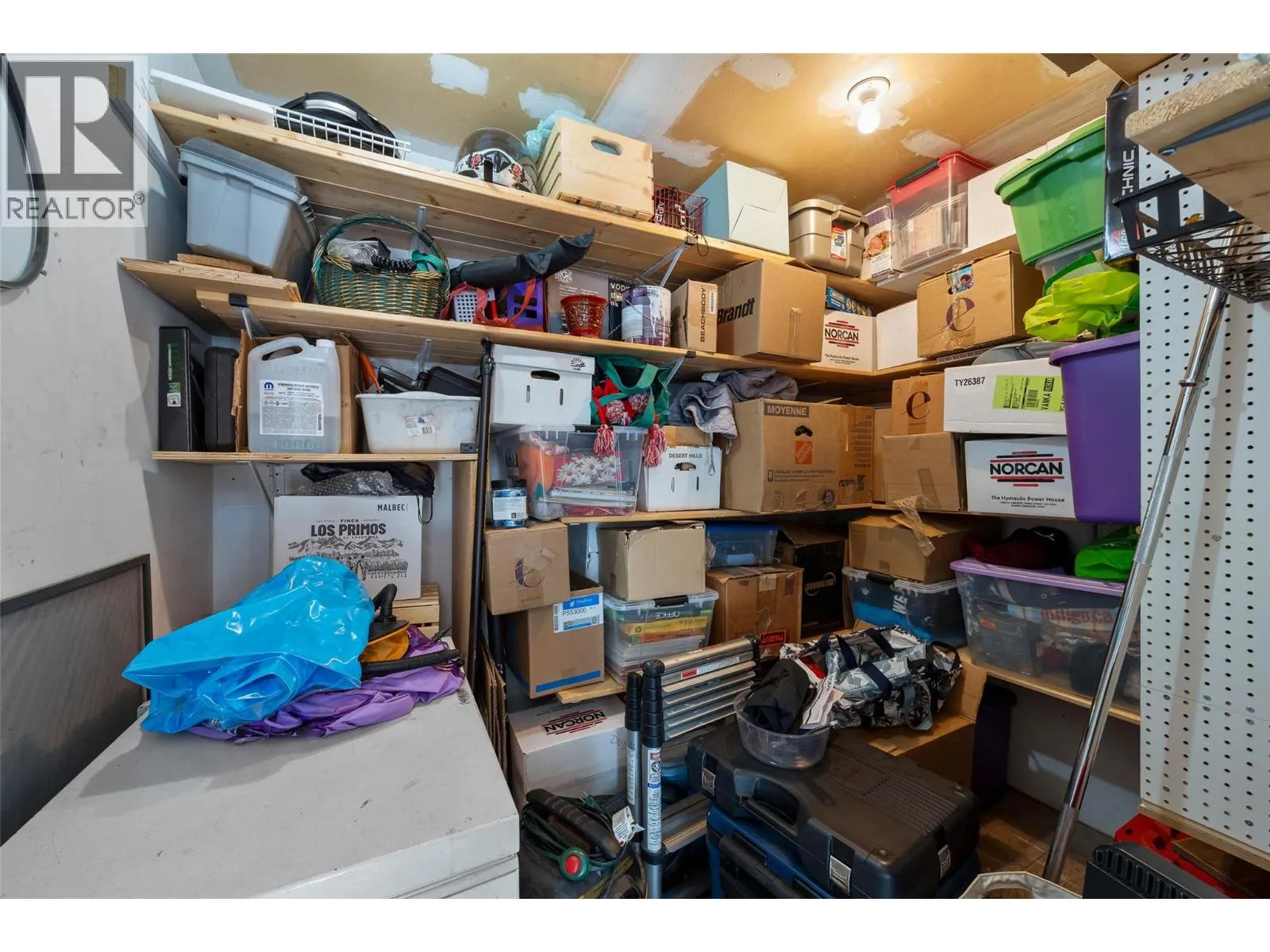137 MCGILL Road Unit# 17
