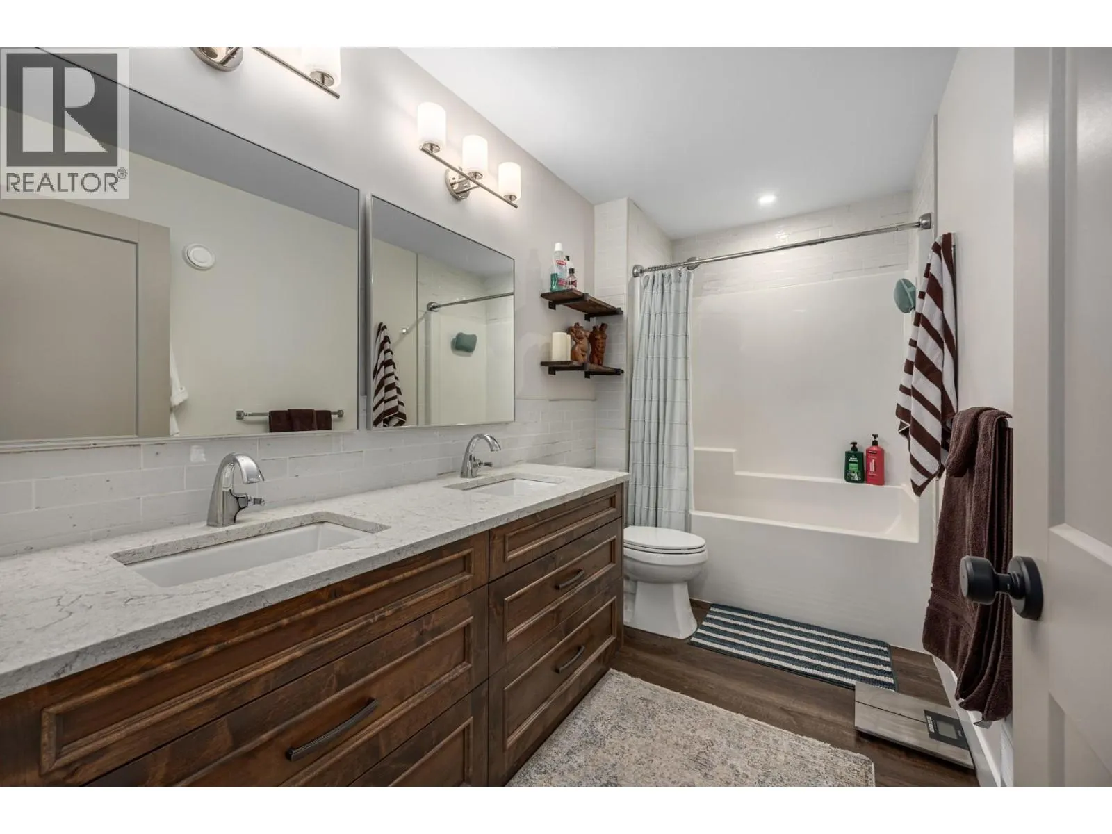 1508 COVERT Place