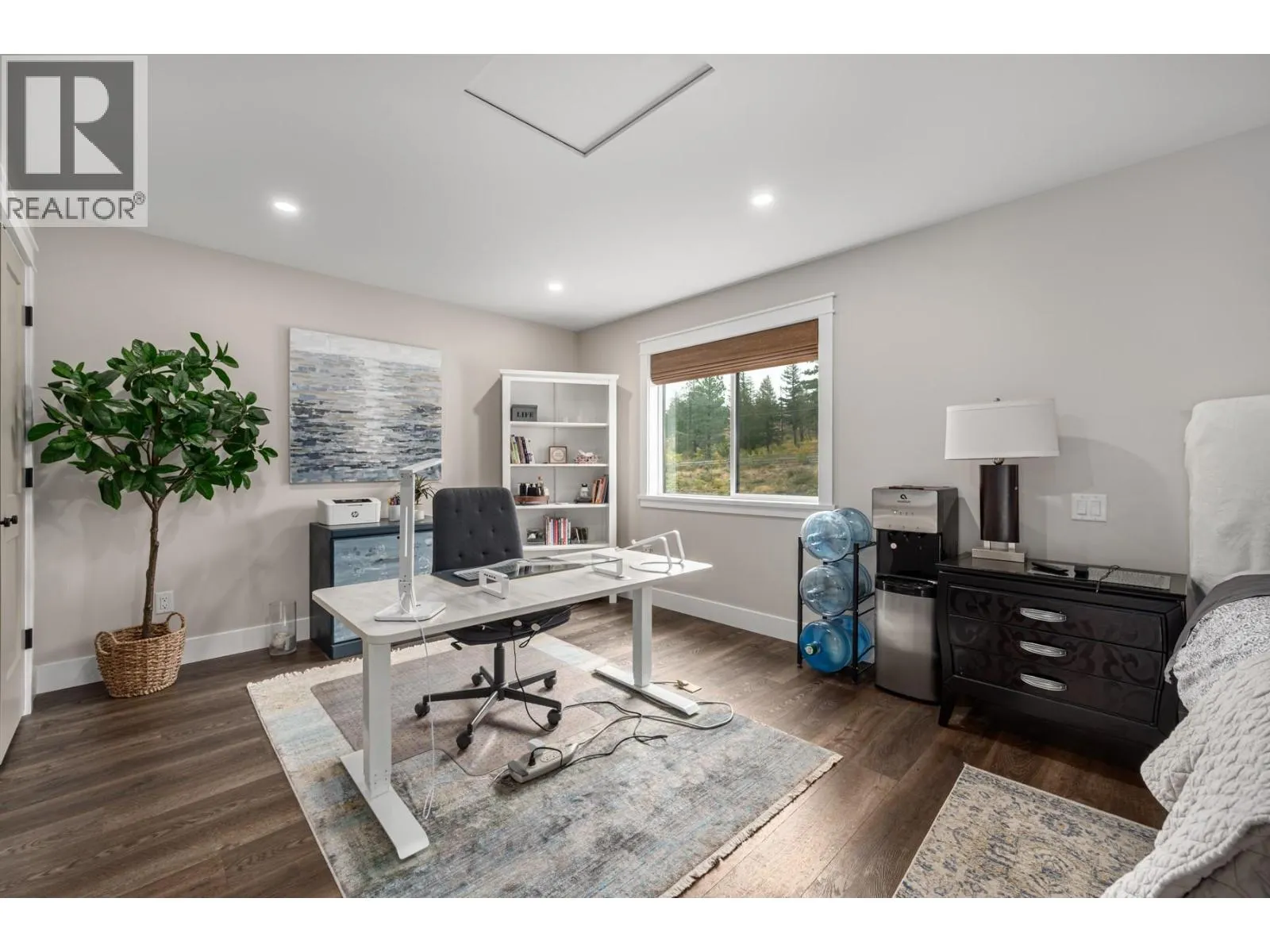 1508 COVERT Place