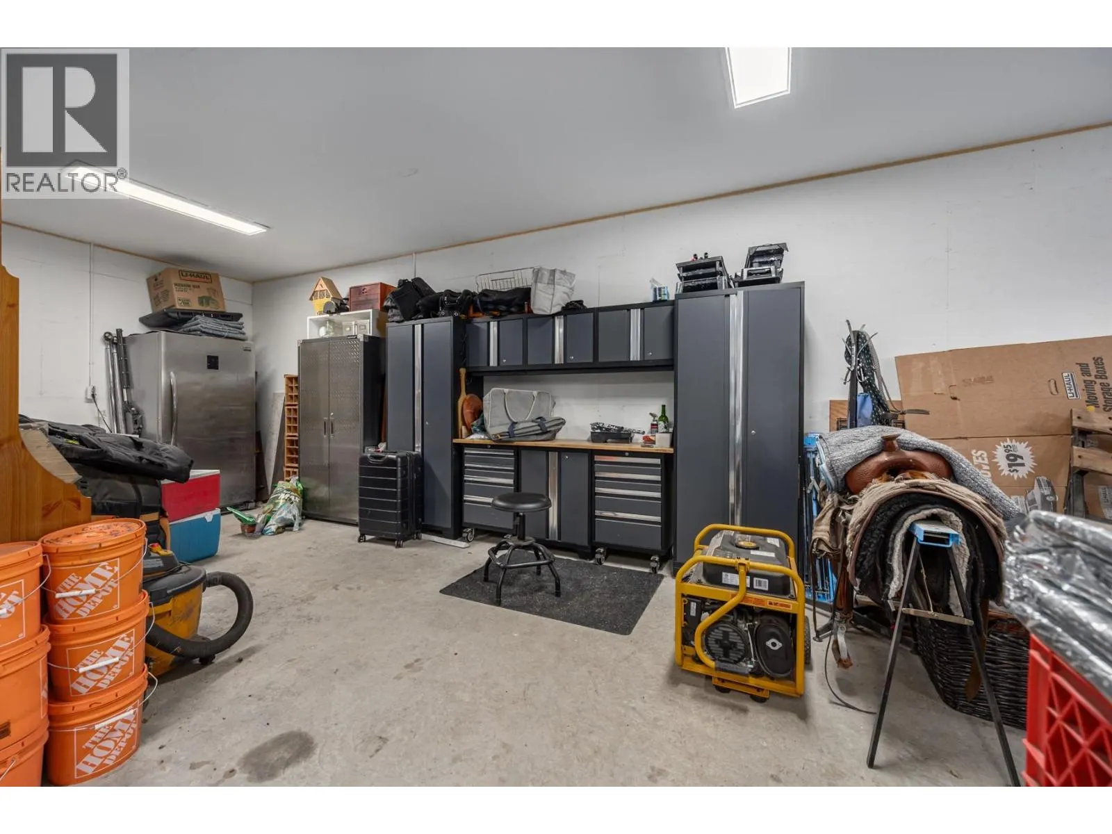 1508 COVERT Place