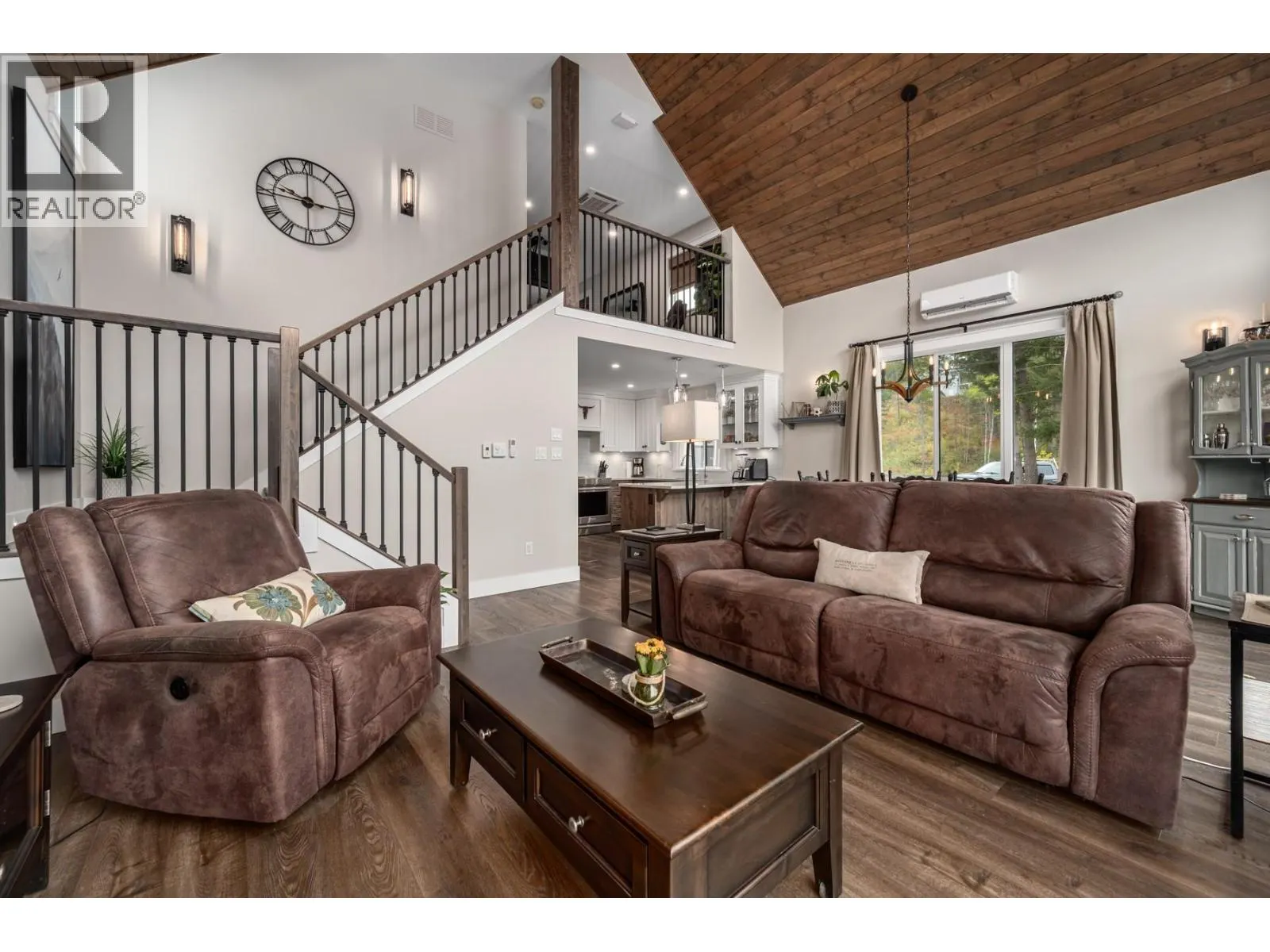 1508 COVERT Place