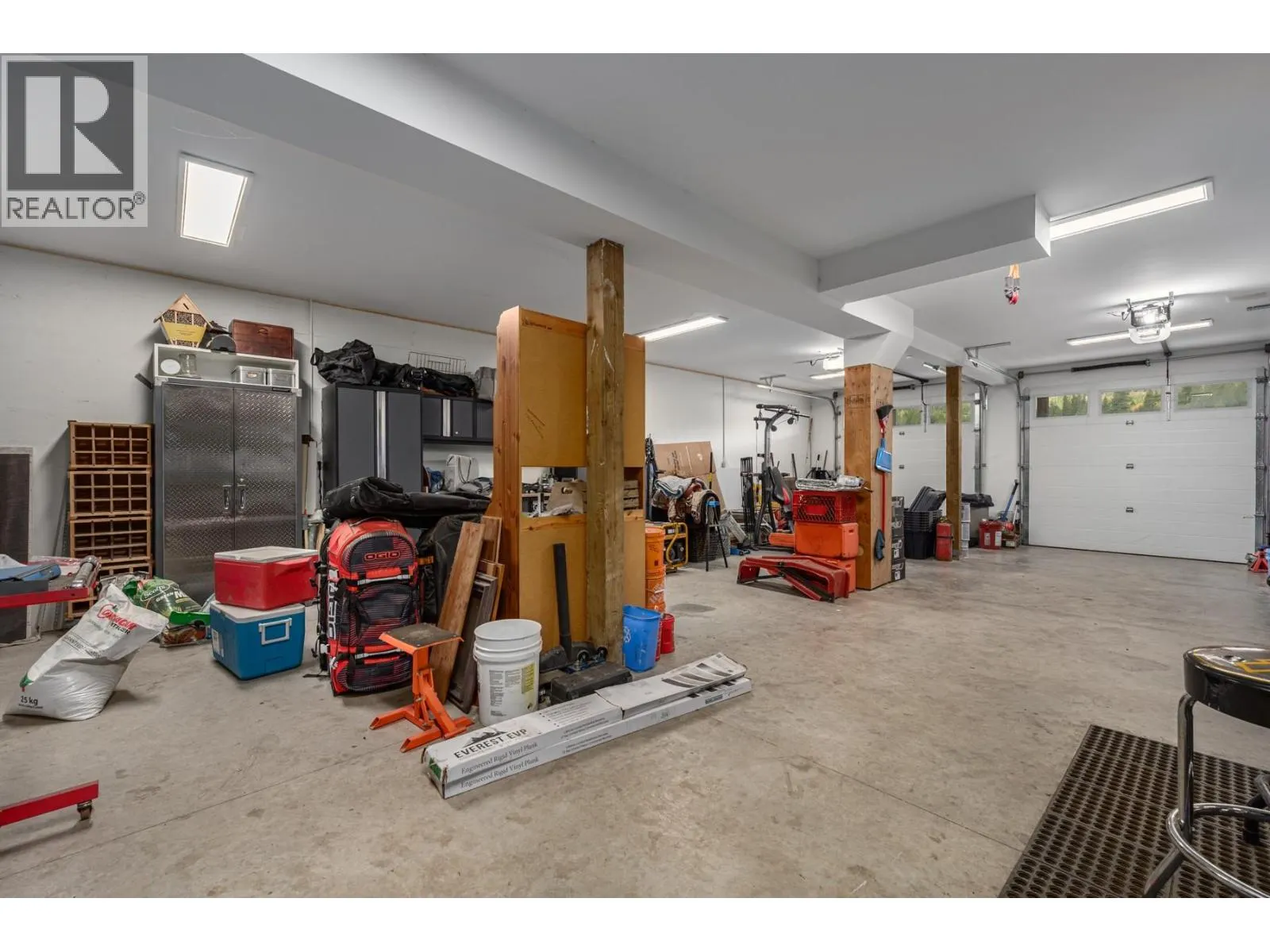 1508 COVERT Place