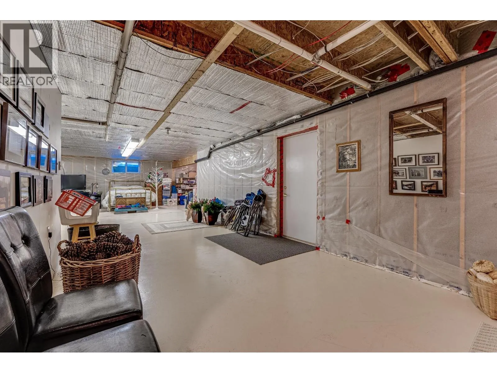 2642 Golf View Place