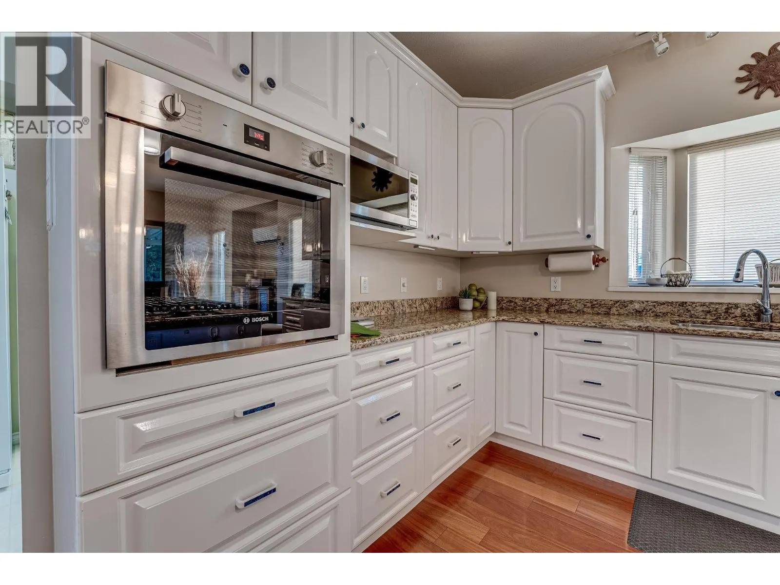 2642 Golf View Place