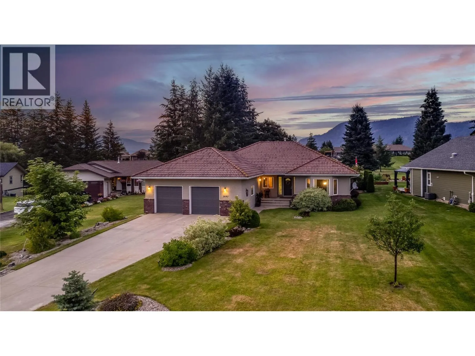 2642 Golf View Place