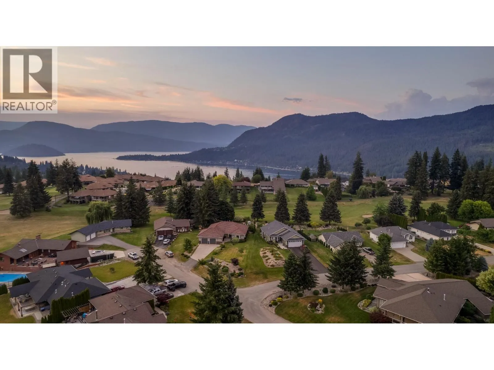 2642 Golf View Place