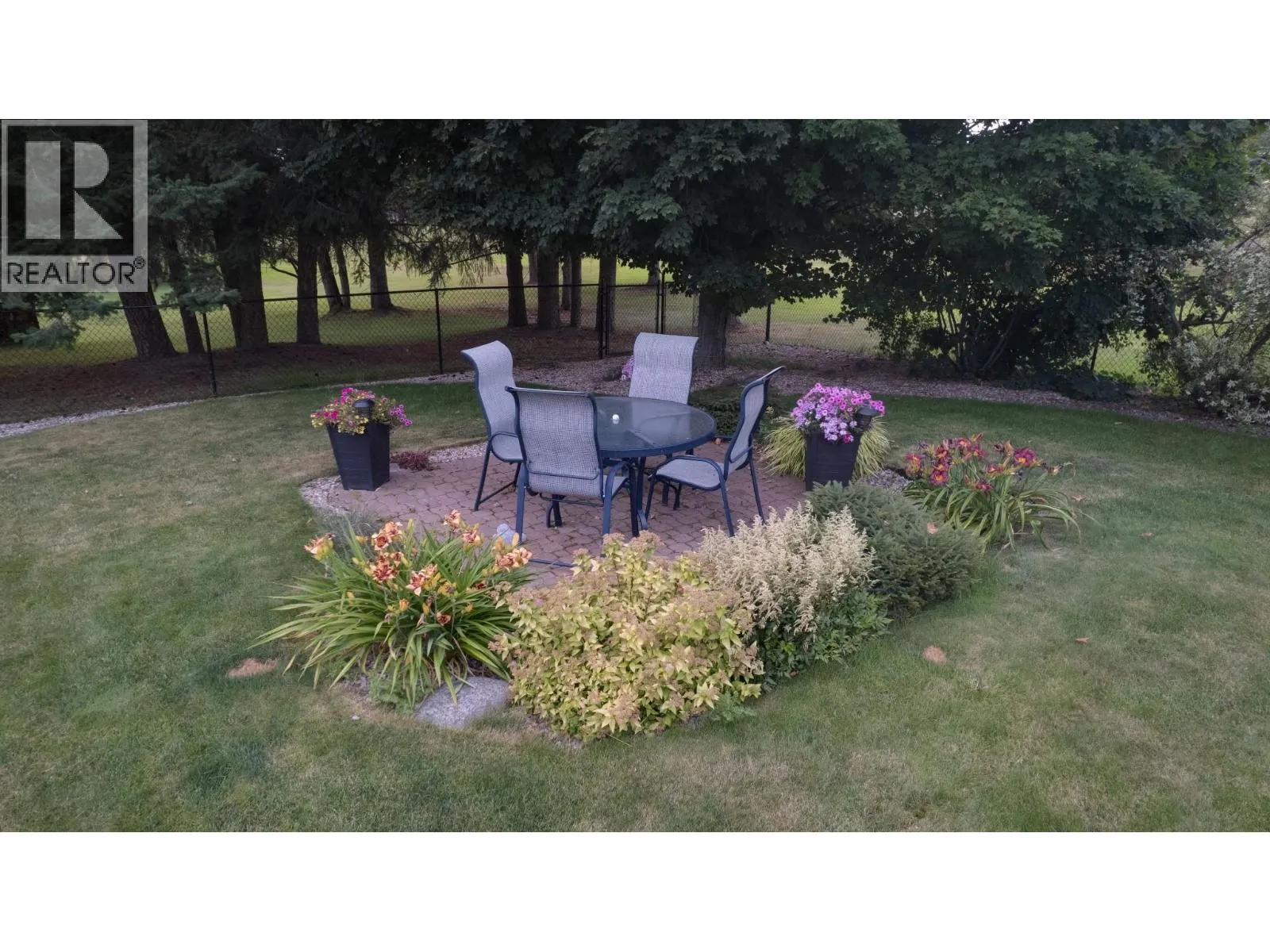 2642 Golf View Place