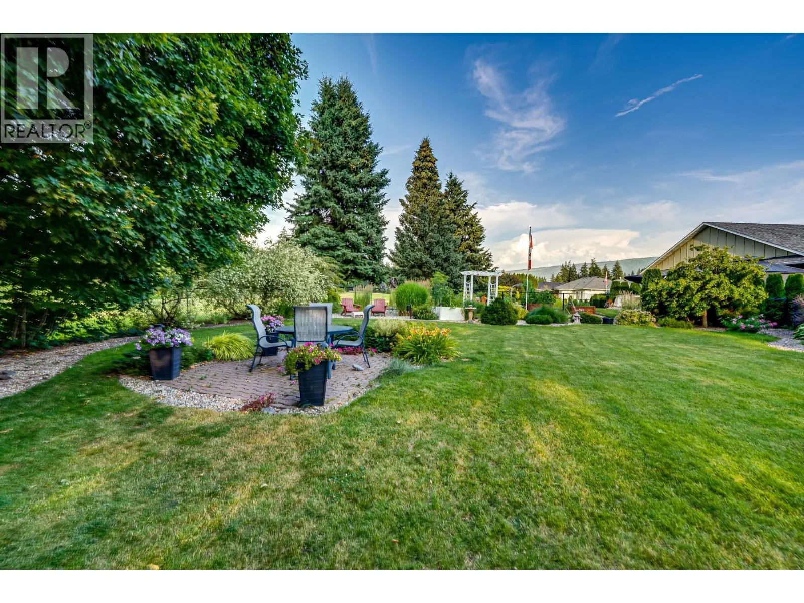 2642 Golf View Place