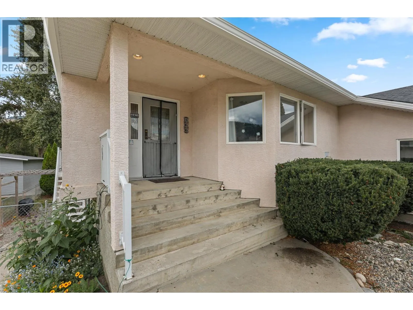 360 Juniper Street