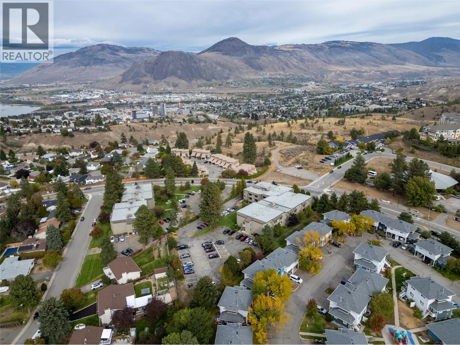 1560 SUMMIT Drive Unit# 225