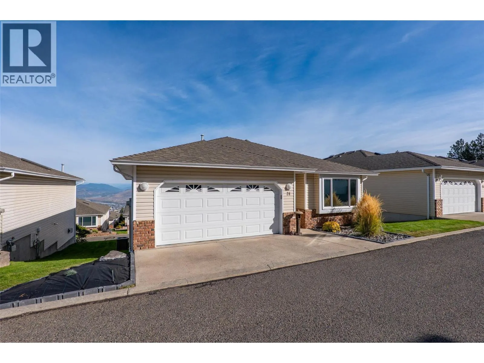 2030 Van Horne Drive Unit# 24