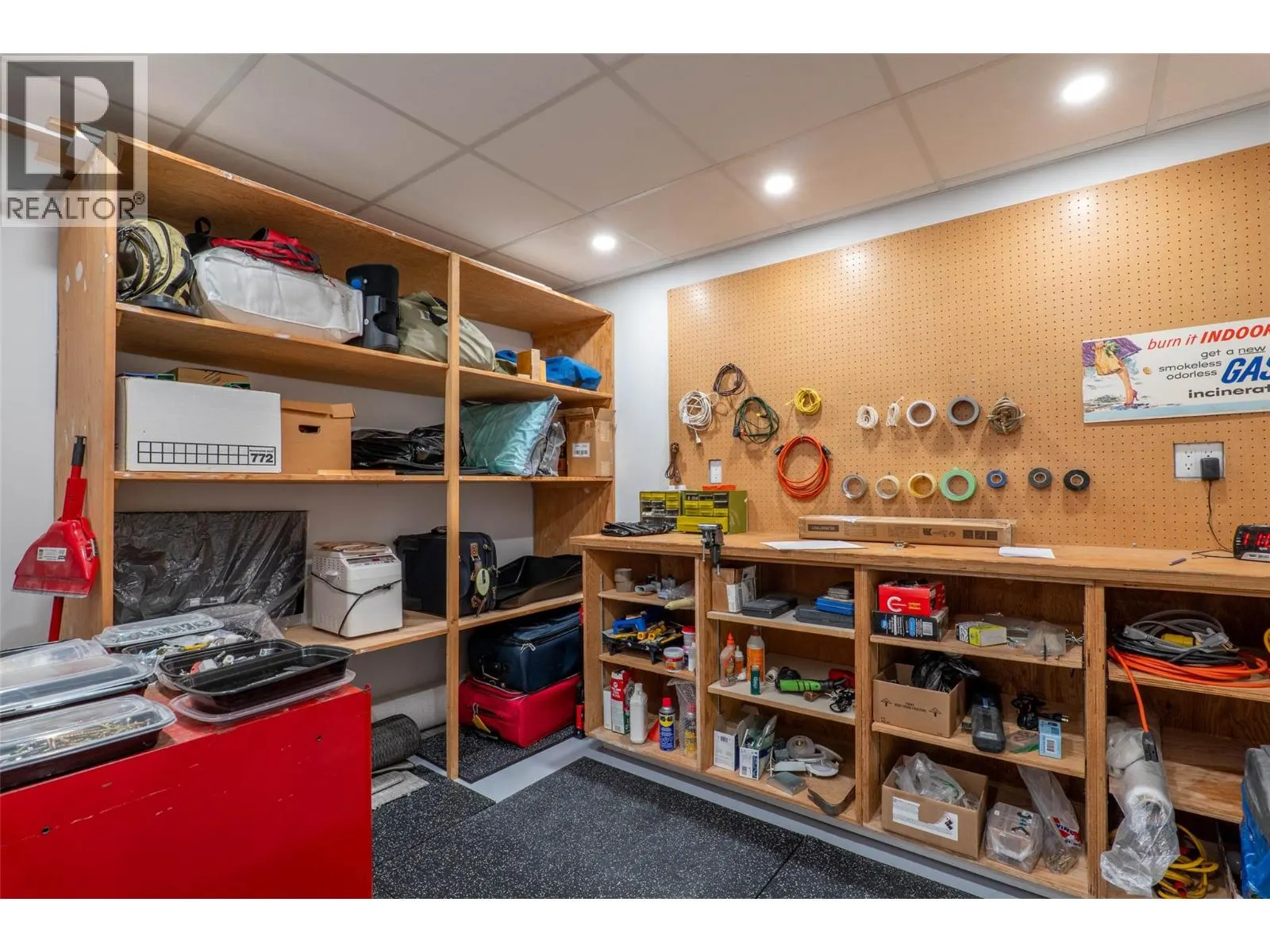 2030 Van Horne Drive Unit# 24