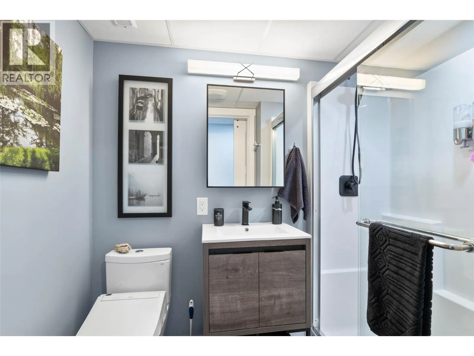 2030 Van Horne Drive Unit# 24