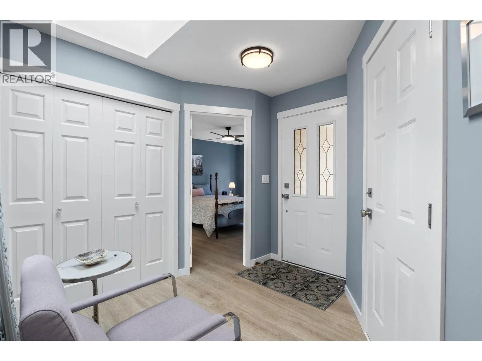 2030 Van Horne Drive Unit# 24