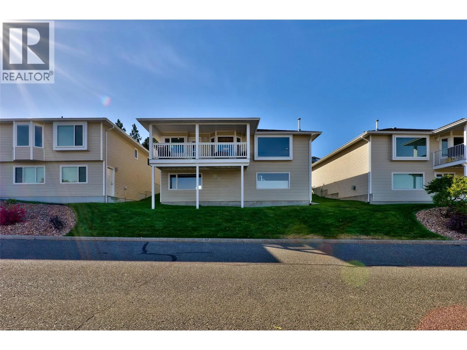 2030 Van Horne Drive Unit# 24