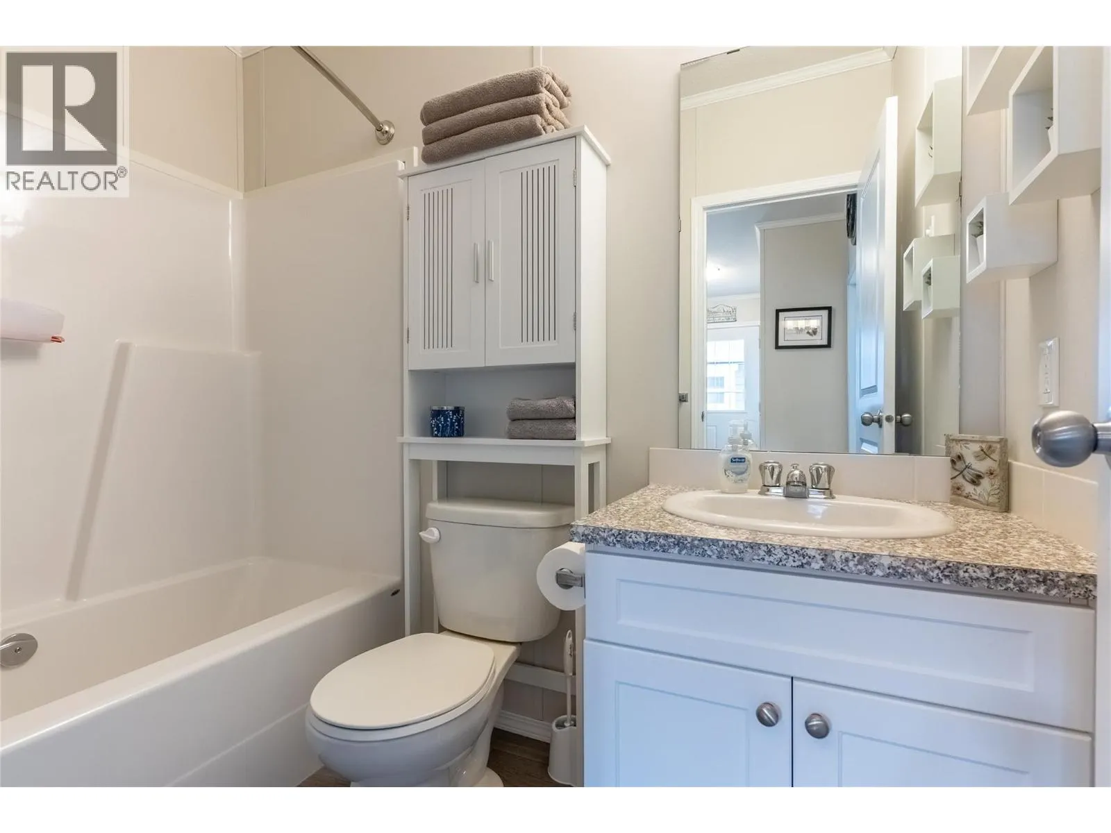 235 Aylmer Road Unit# 21