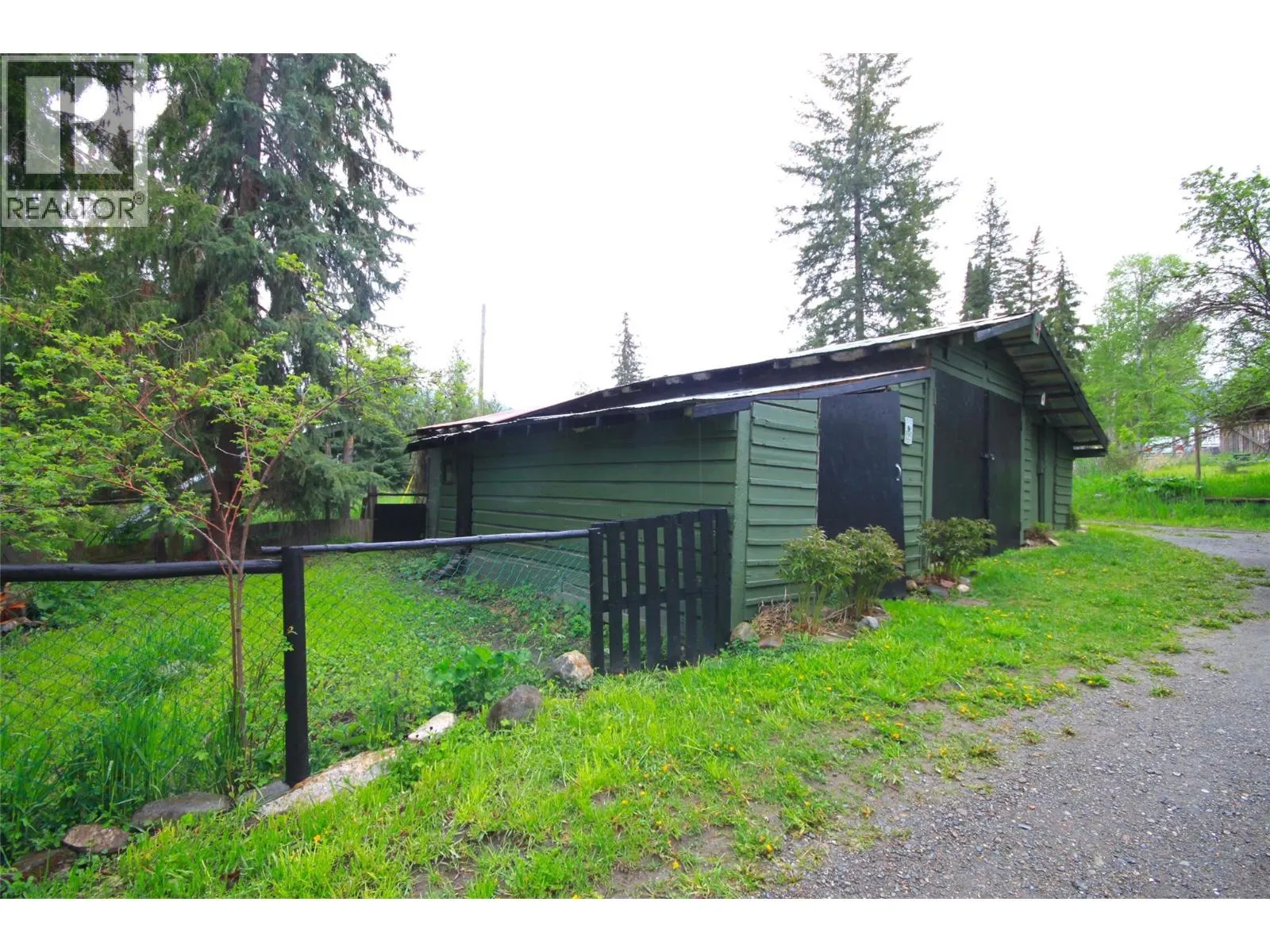 3194 Creighton Valley Road