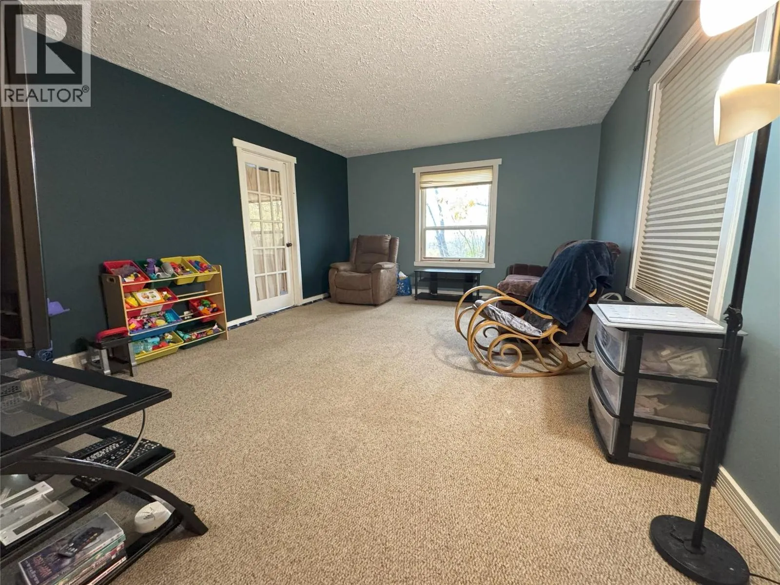 8283 227 Road