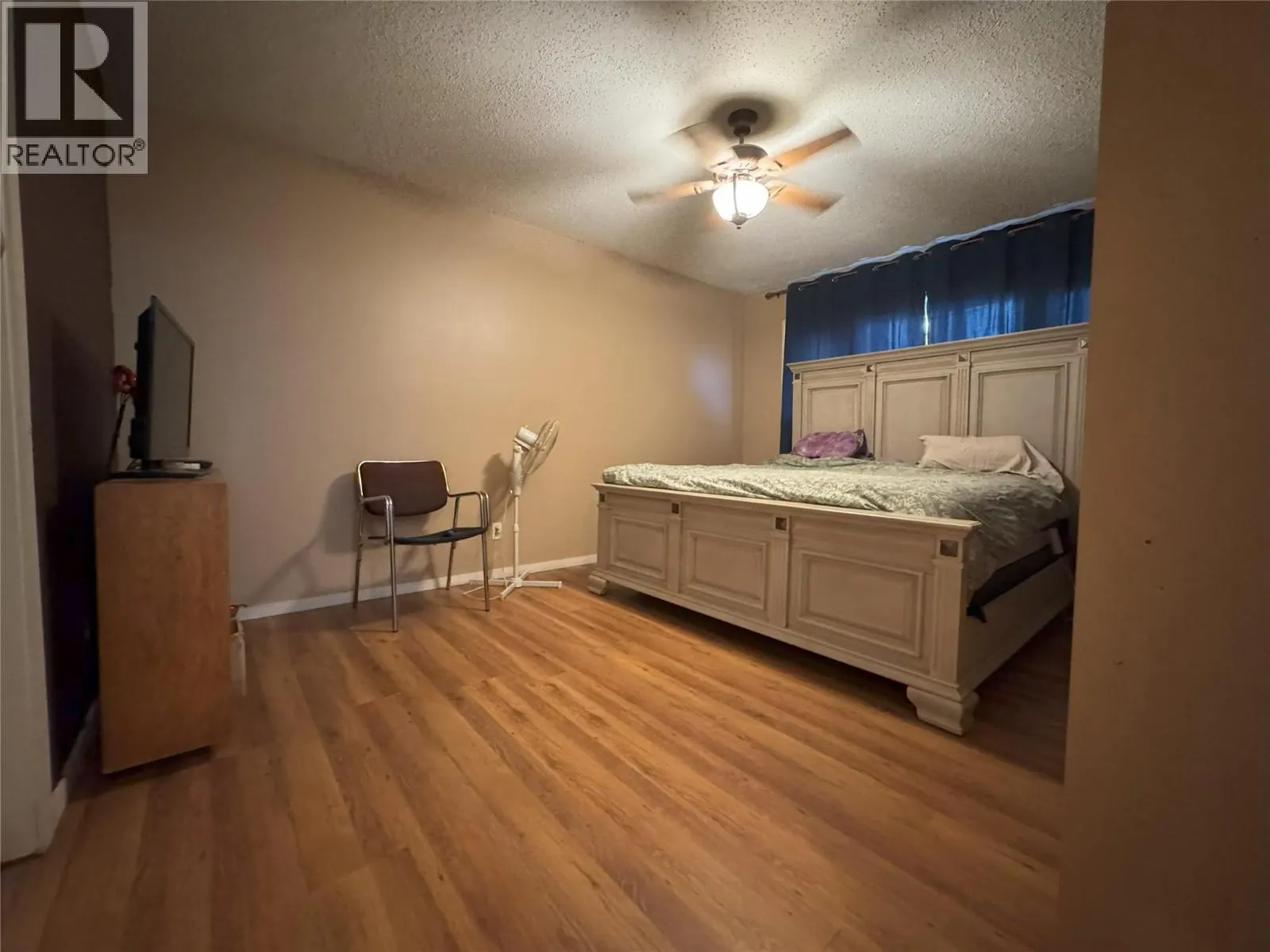 8283 227 Road