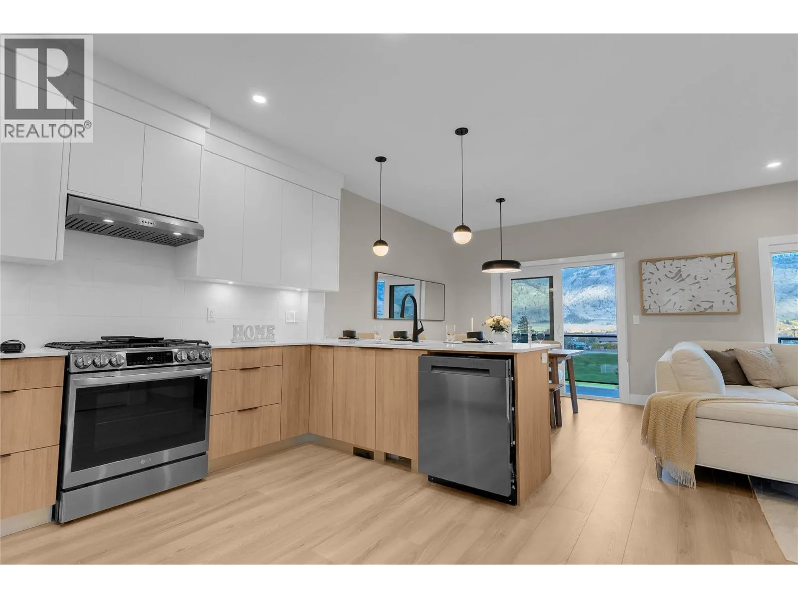6811 Nighthawk Drive Unit# 101