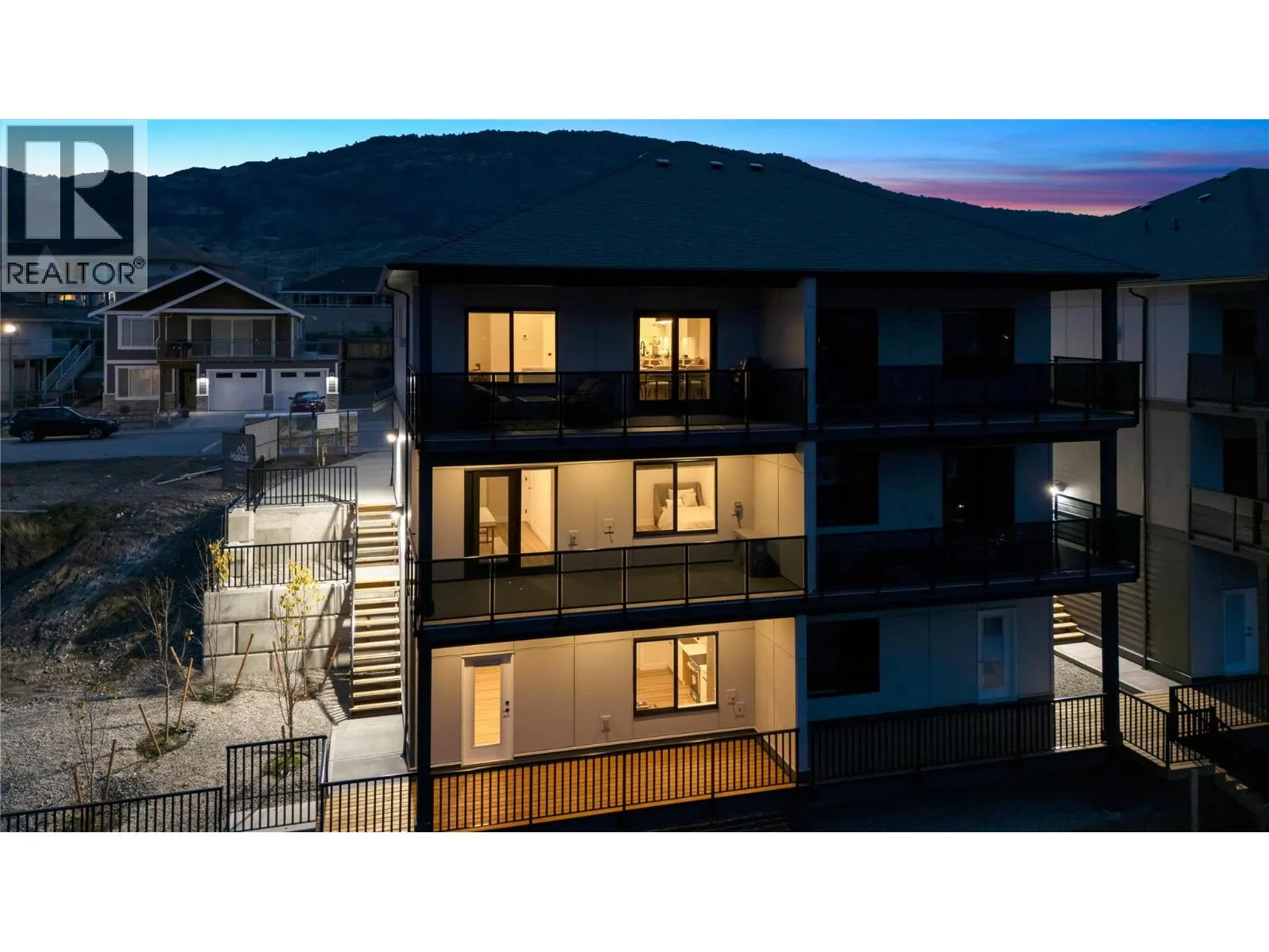 6811 Nighthawk Drive Unit# 101