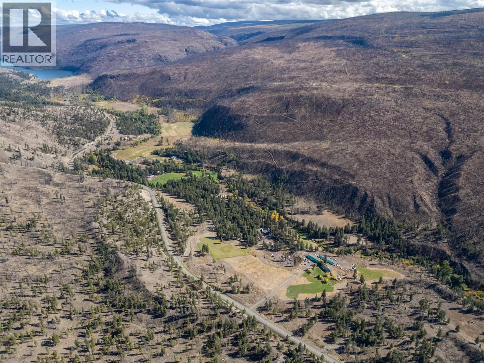 1424 LOON LAKE Road