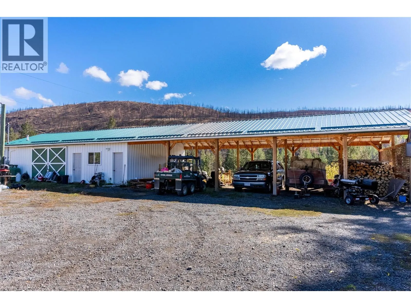 1424 LOON LAKE Road