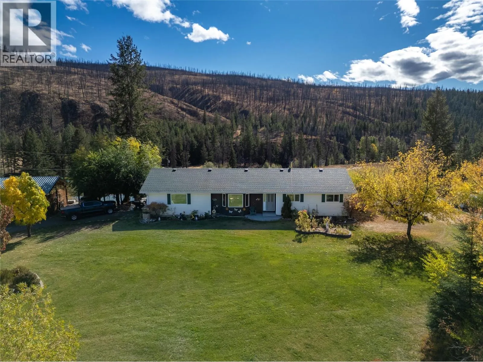 1424 LOON LAKE Road