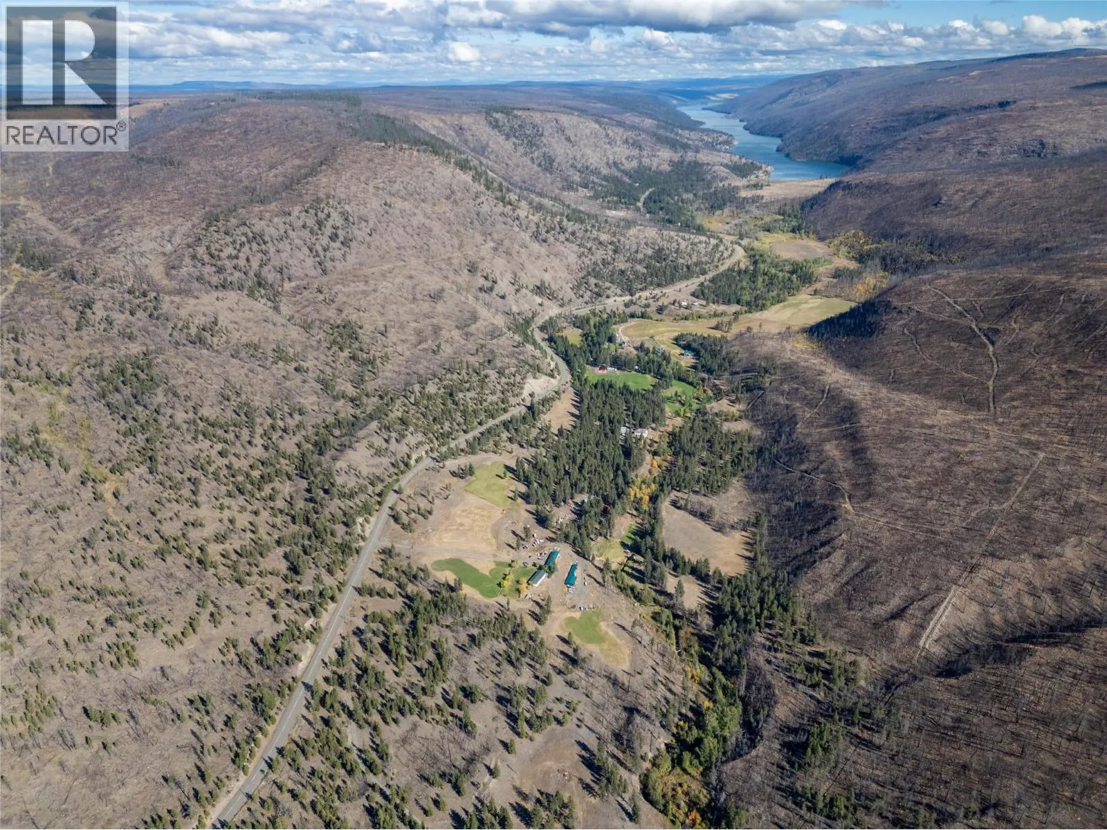 1424 LOON LAKE Road