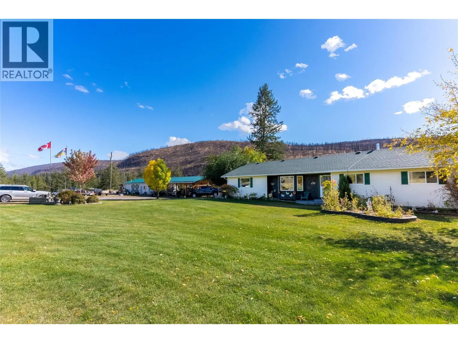 1424 LOON LAKE Road