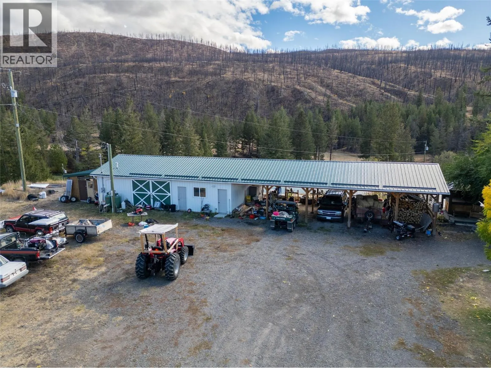 1424 LOON LAKE Road