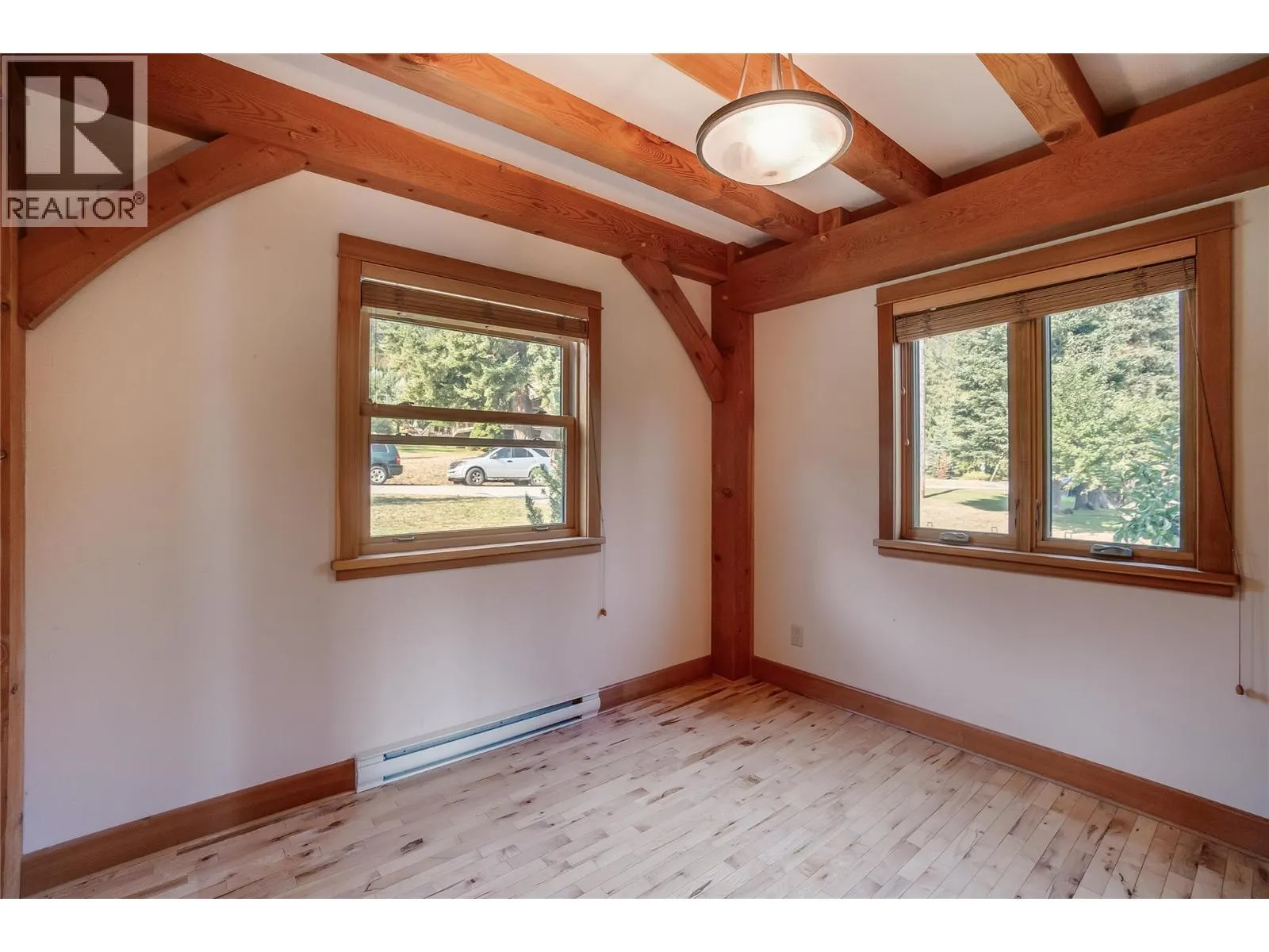 130 8th Street N