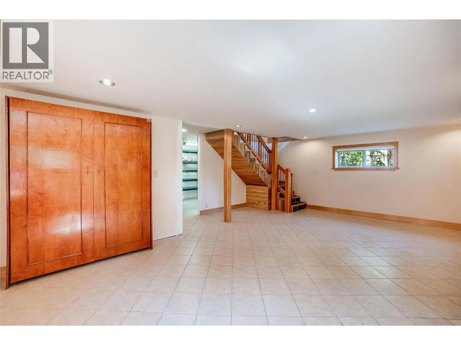 130 8th Street N