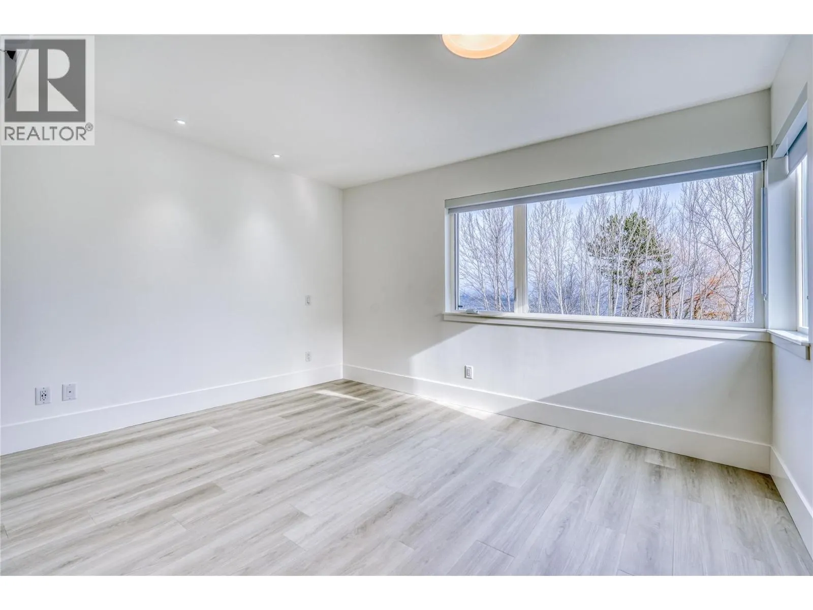 3160 Landry Crescent