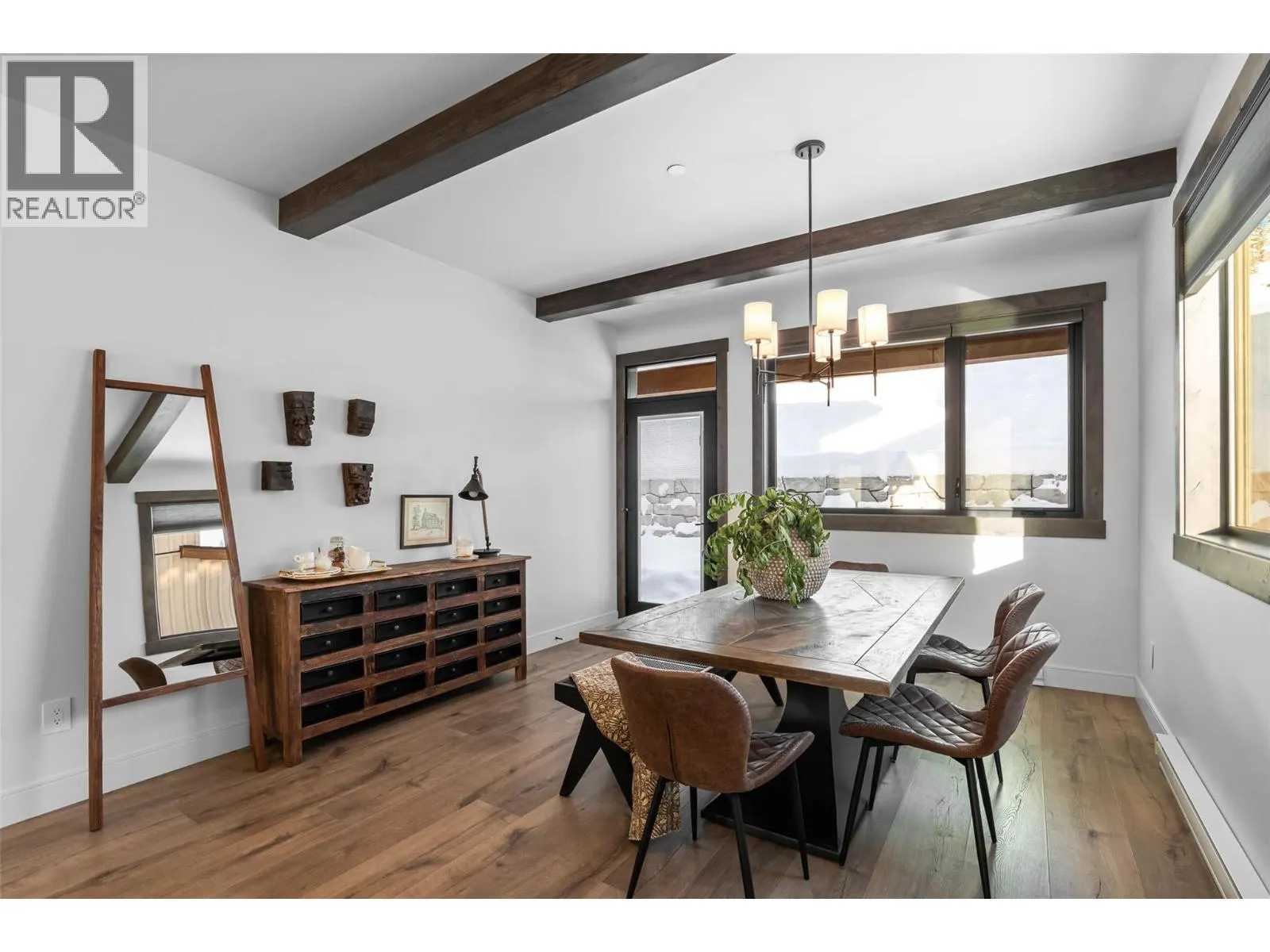 7000 MCGILLIVRAY LAKE Drive Unit# 14