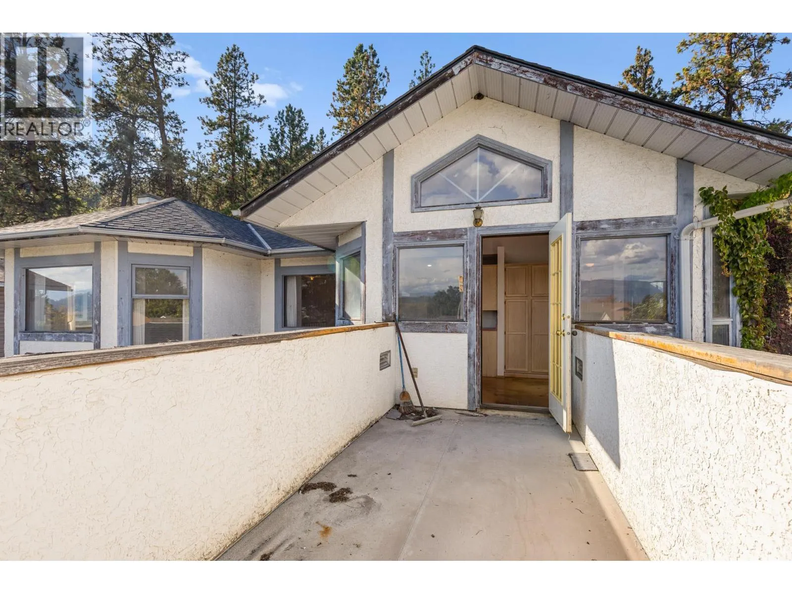 320 Moubray Road