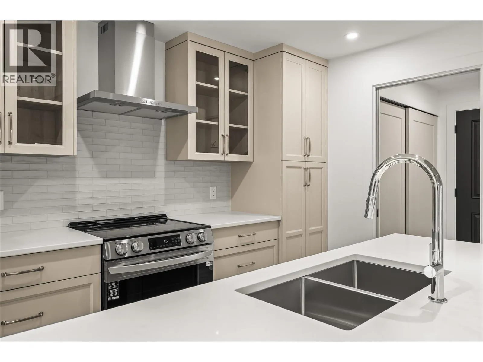 2957 Conlin Court Unit# 2