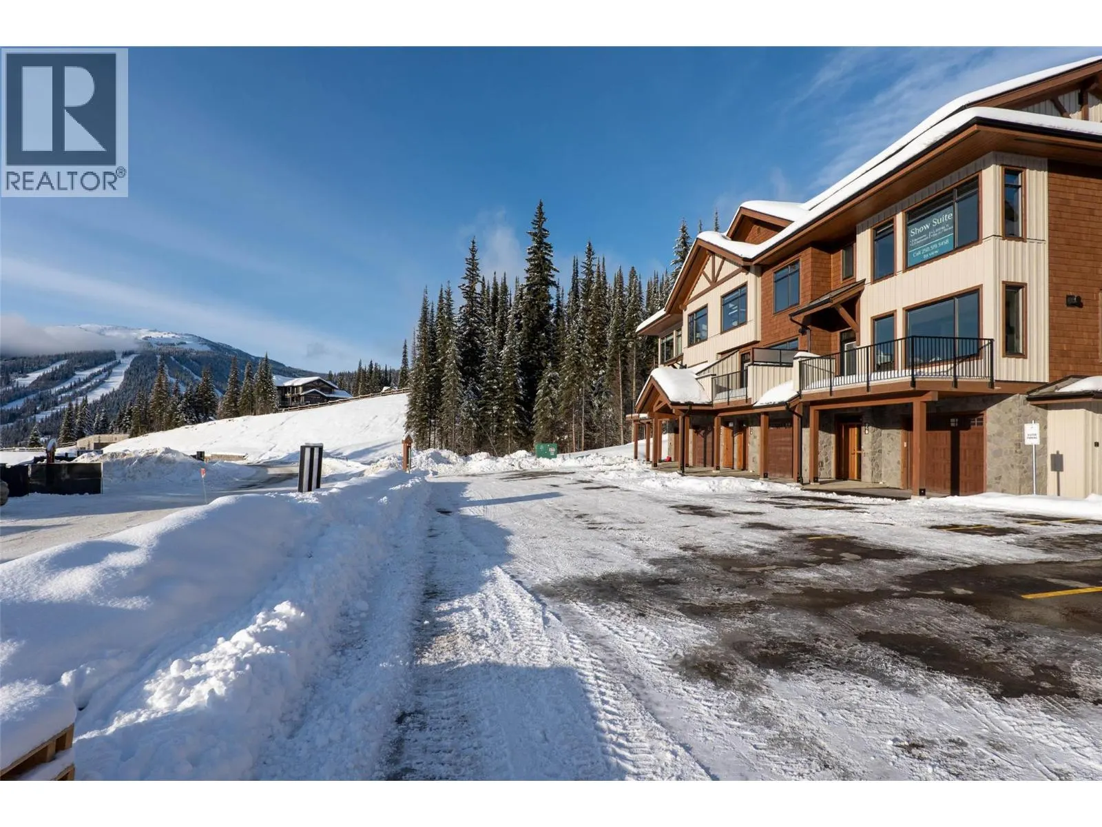 7000 MCGILLIVRAY LAKE Drive Unit# 15