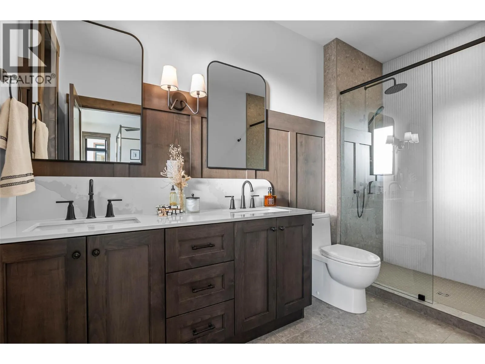 7000 MCGILLIVRAY LAKE Drive Unit# 15
