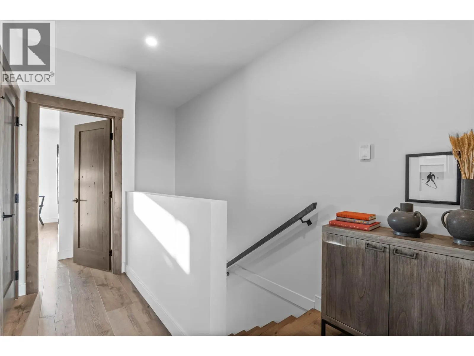 7000 MCGILLIVRAY LAKE Drive Unit# 15
