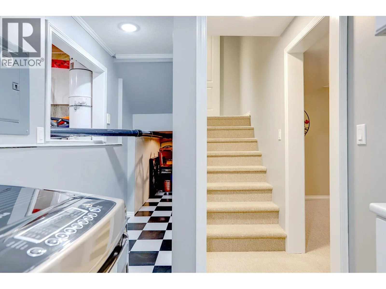 2395 Pleasant Valley Road Unit# 8