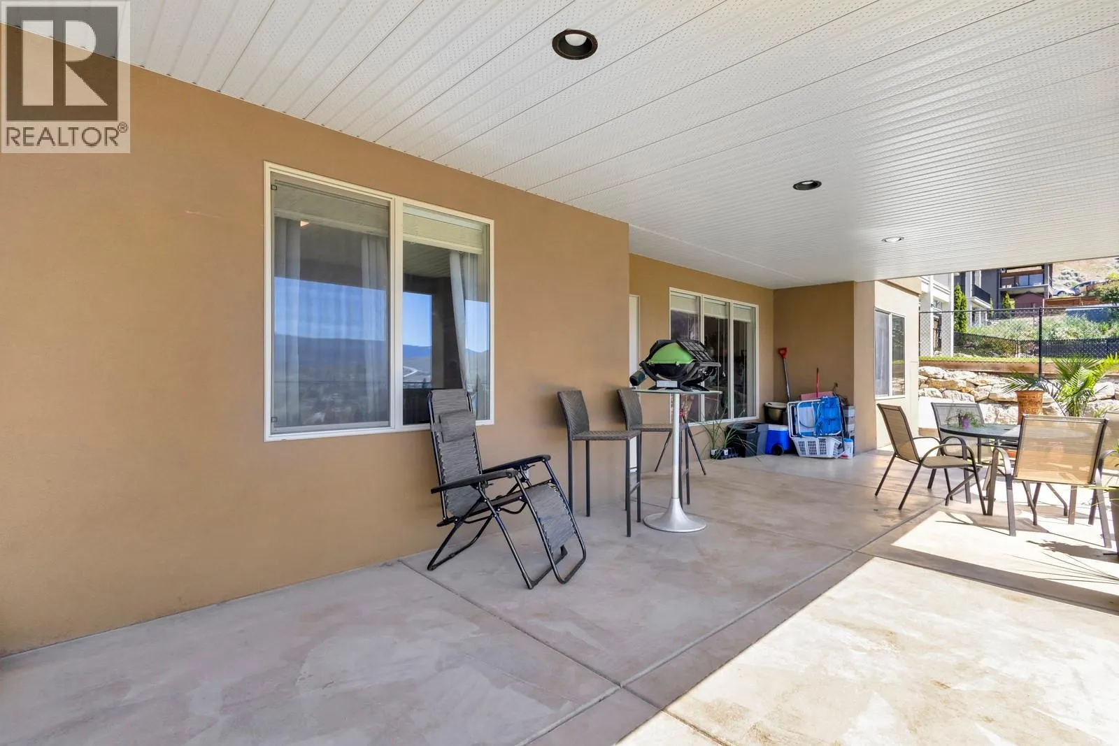 1205 Loseth Drive