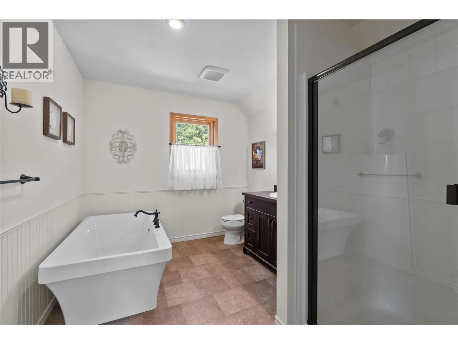 3446 Roberge Road