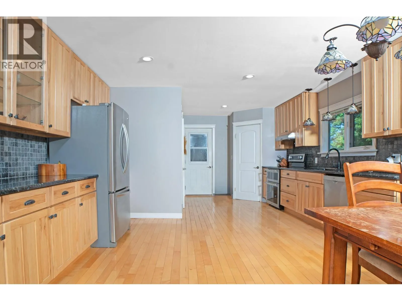 2315 16TH Street