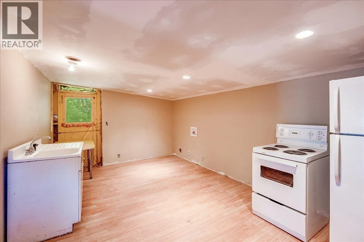 3788 Broadwater Road